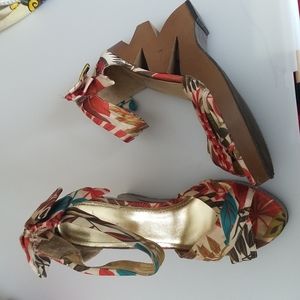 Tropical print sexy wooden ankle strap heels zip up